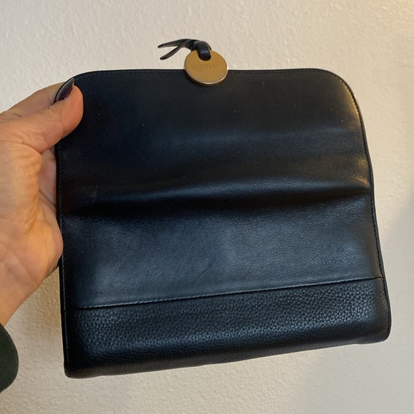 Chloé Black long Wallet with gold details - Picture 6 of 11